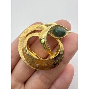 Vintage Lieba USA gold tone dress scarf clip